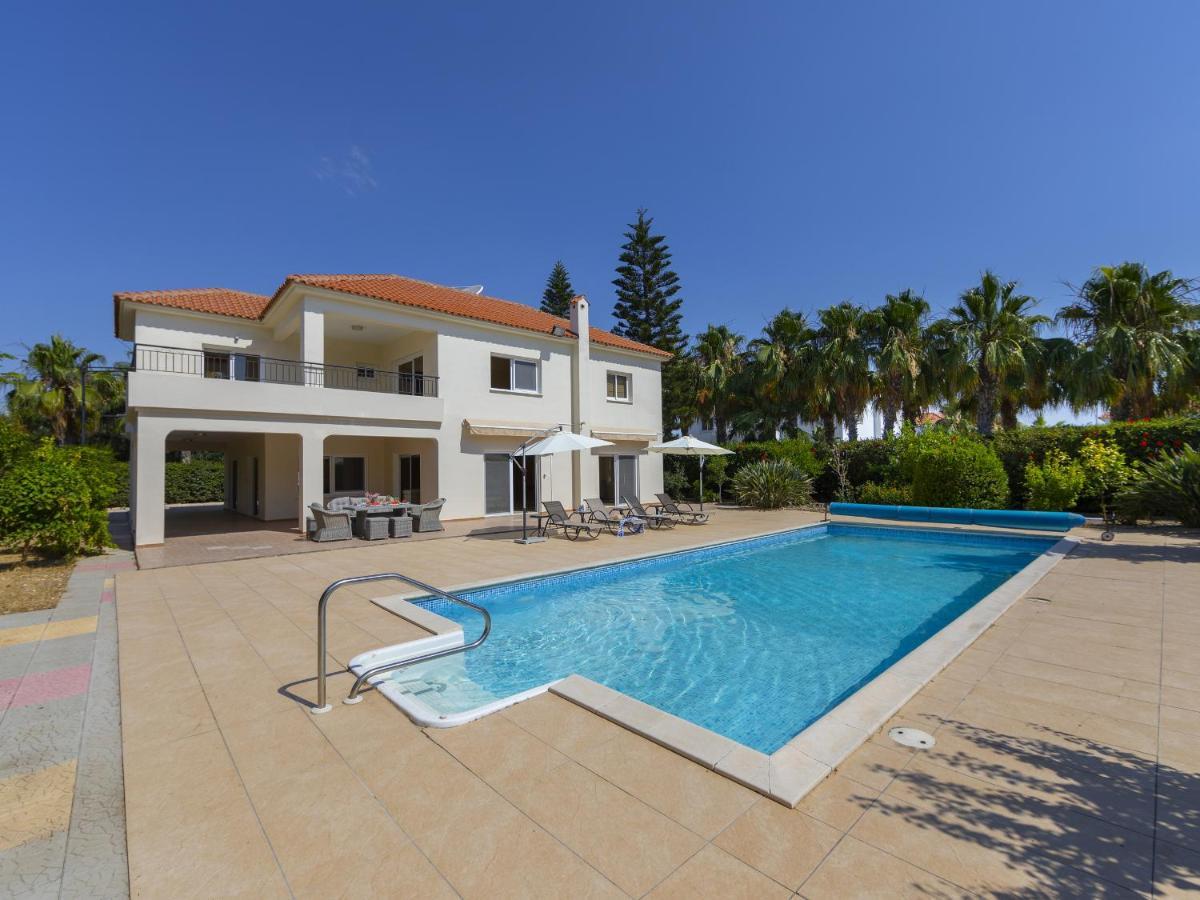 فيلا Meneou Seaside Mansion 7 لارنكا المظهر الخارجي الصورة
