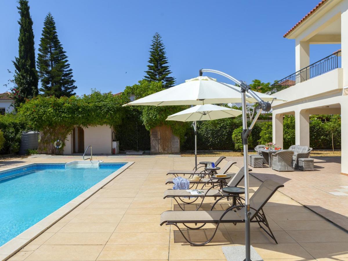 فيلا Meneou Seaside Mansion 7 لارنكا المظهر الخارجي الصورة