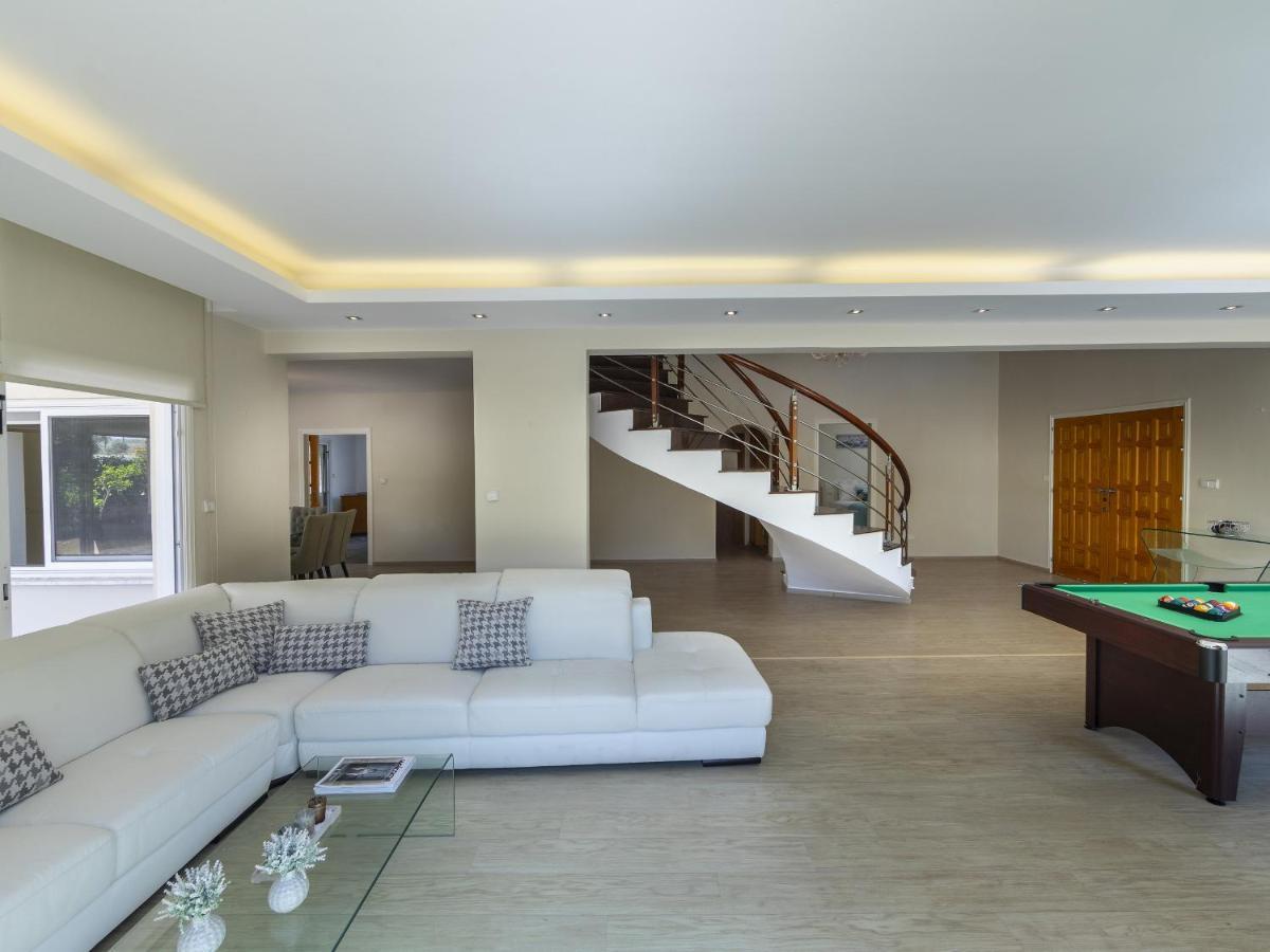 فيلا Meneou Seaside Mansion 7 لارنكا المظهر الخارجي الصورة