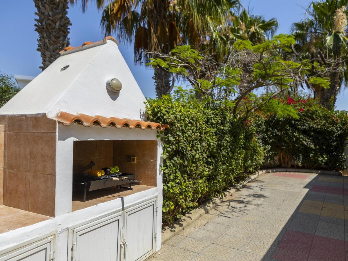 فيلا Meneou Seaside Mansion 7 لارنكا المظهر الخارجي الصورة